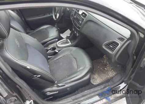 2013 Chrysler 200 Limited from USA, damaged, VIN 1C3CCBCG8DN689985